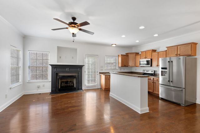 1112 Woodbury Falls Ct, Nashville, TN 37221