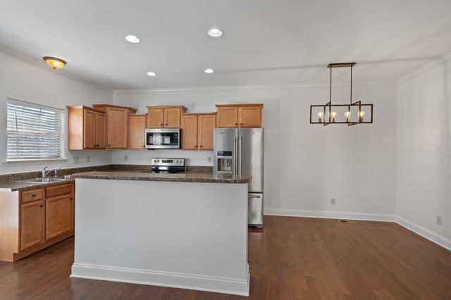 1112 Woodbury Falls Ct, Nashville, TN 37221