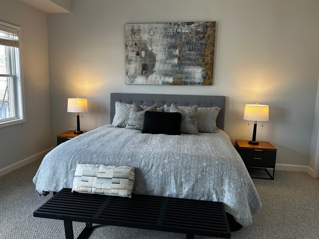 2618 W Diversey Avenue 402, Chicago, IL 60647
