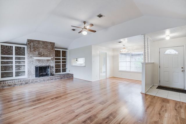 4114 Filmore Lane, Deer Park, TX 77536