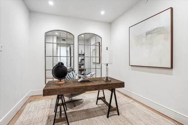 5656 San Felipe Street 603, Houston, TX 77056