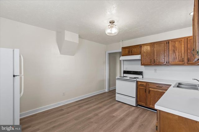 500 N HIGHLAND AVE, York, PA 17404