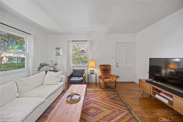 3017 4th, Santa Monica, CA 90405