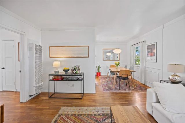 3017 4th, Santa Monica, CA 90405