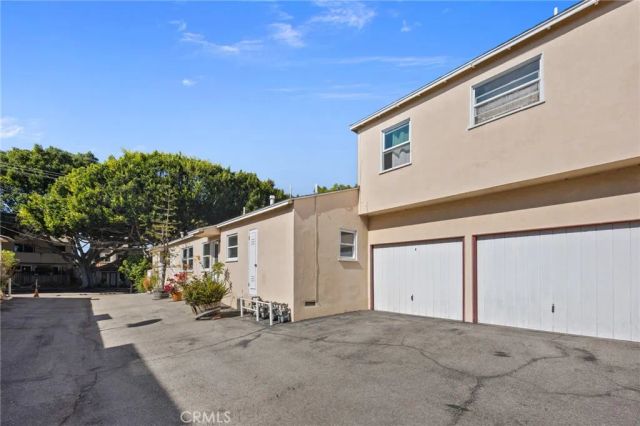 3017 4th, Santa Monica, CA 90405