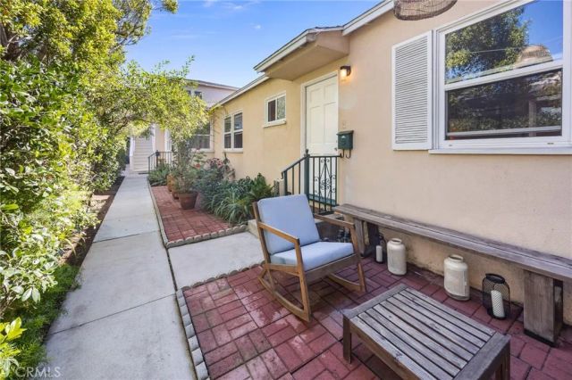 3017 4th, Santa Monica, CA 90405