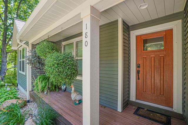 180 Hunters Ridge, Cadillac, MI 49601