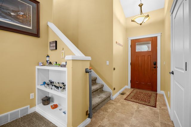 180 Hunters Ridge, Cadillac, MI 49601