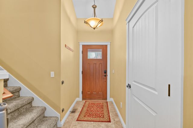 180 Hunters Ridge, Cadillac, MI 49601