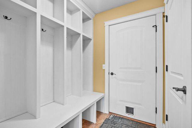 180 Hunters Ridge, Cadillac, MI 49601