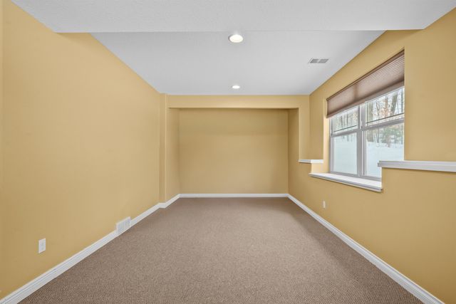 180 Hunters Ridge, Cadillac, MI 49601