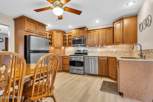 316 Anchor Avenue, Beachwood, NJ 08722
