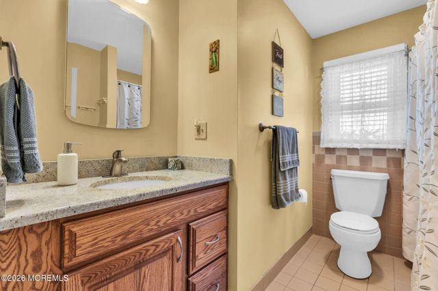 316 Anchor Avenue, Beachwood, NJ 08722