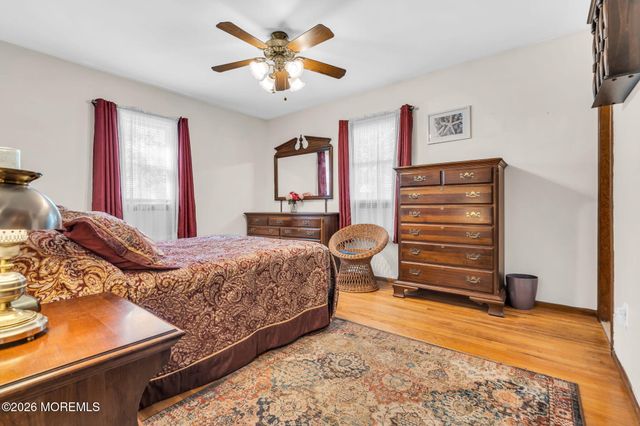 316 Anchor Avenue, Beachwood, NJ 08722