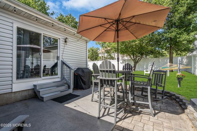 316 Anchor Avenue, Beachwood, NJ 08722