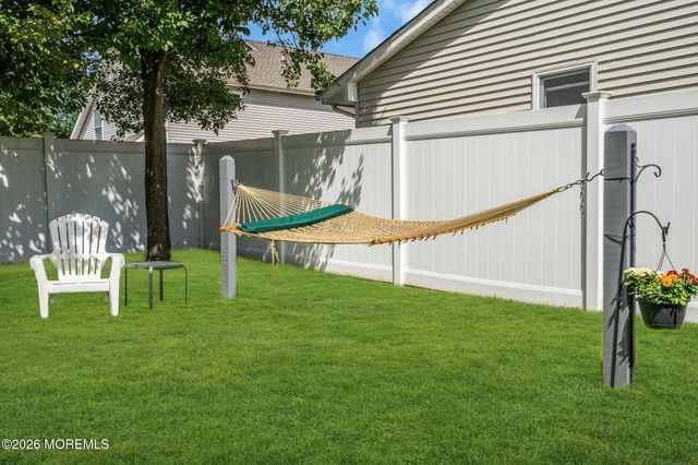 316 Anchor Avenue, Beachwood, NJ 08722