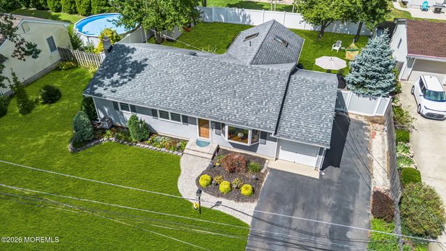 316 Anchor Avenue, Beachwood, NJ 08722