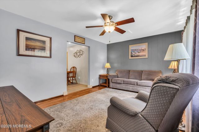 316 Anchor Avenue, Beachwood, NJ 08722