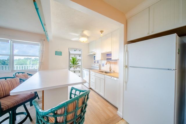 3600 N Ocean Drive 421, Singer Island, FL 33404