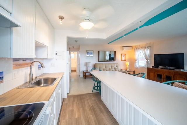 3600 N Ocean Drive 421, Singer Island, FL 33404