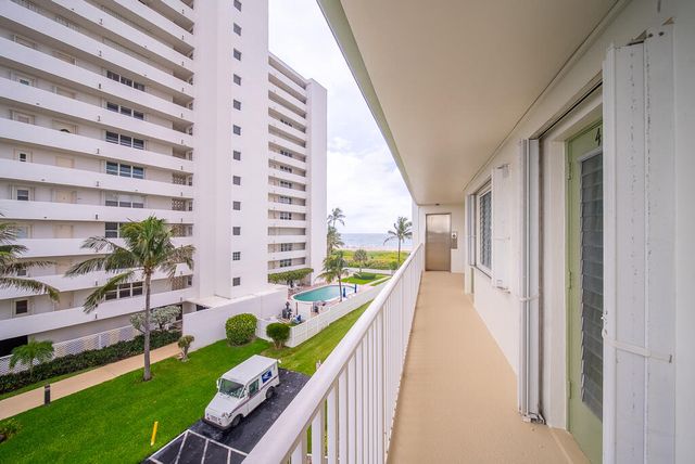 3600 N Ocean Drive 421, Singer Island, FL 33404