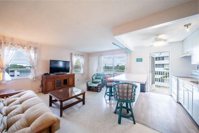 3600 N Ocean Drive 421, Singer Island, FL 33404