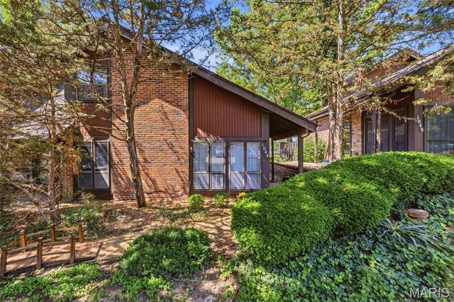 1044 Humber Circle, Unincorporated, MO 63129