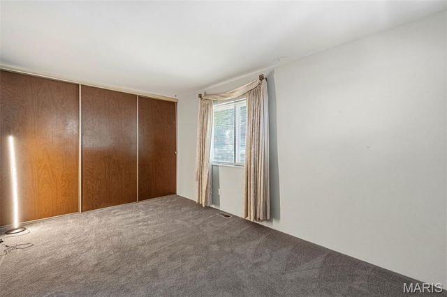 1044 Humber Circle, Unincorporated, MO 63129