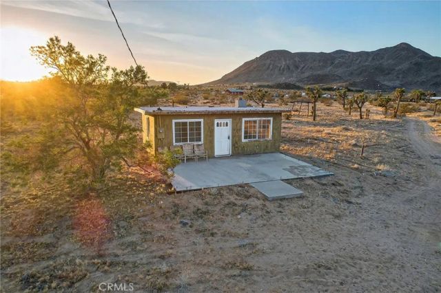 59773 Applegate Way, Landers, CA 92285
