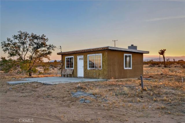 59773 Applegate Way, Landers, CA 92285