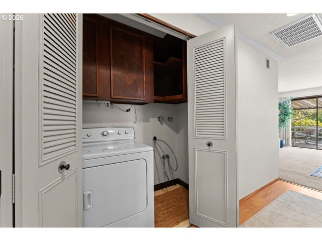 15565 Sw 109TH Ave, Portland, OR 97224