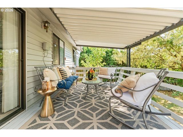 15565 Sw 109TH Ave, Portland, OR 97224