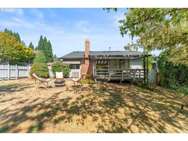 15565 Sw 109TH Ave, Portland, OR 97224