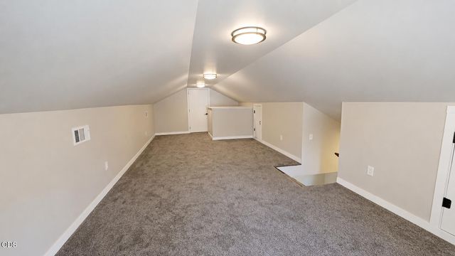 2895 Hamilton Lane, Grants Pass, OR 97527