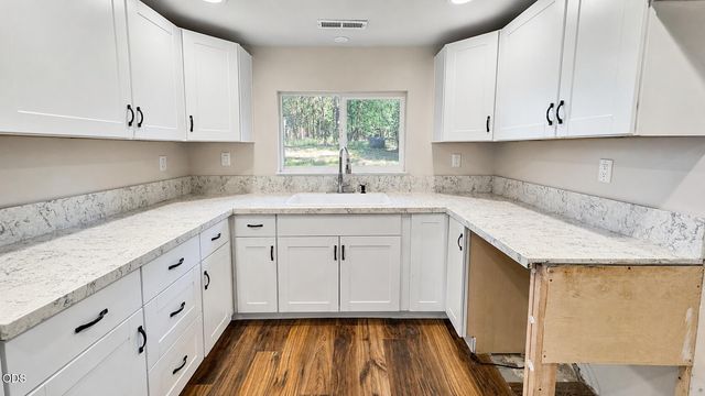 2895 Hamilton Lane, Grants Pass, OR 97527