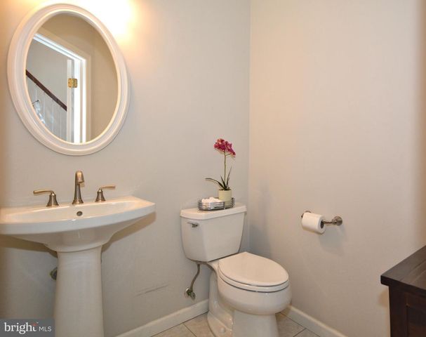 22 MUIRHEAD CT, Belle Mead, NJ 08502