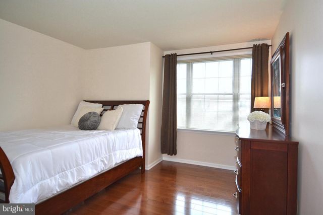 22 MUIRHEAD CT, Belle Mead, NJ 08502