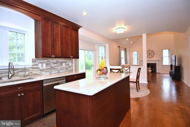 22 MUIRHEAD CT, Belle Mead, NJ 08502