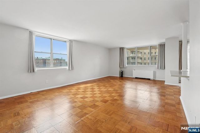 6040 Boulevard East H-3, West New York, NJ 07093