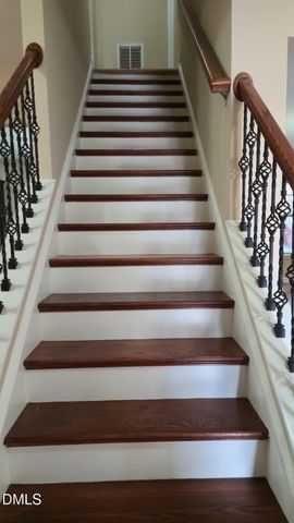 864 Bay Bouquet Lane, Apex, NC 27523