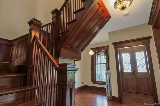 2 Pine Hill Road, Chester, NY 10918