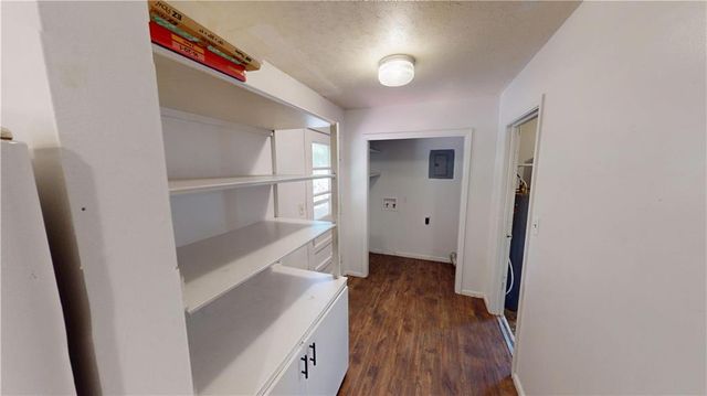 1305 W Allison Street, Nevada, MO 64772
