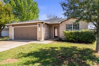 202 Matthew CV, Hutto, TX 78634