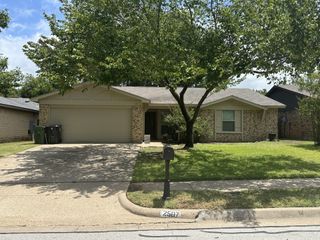 2507 Mardell Drive, Arlington, TX 76016