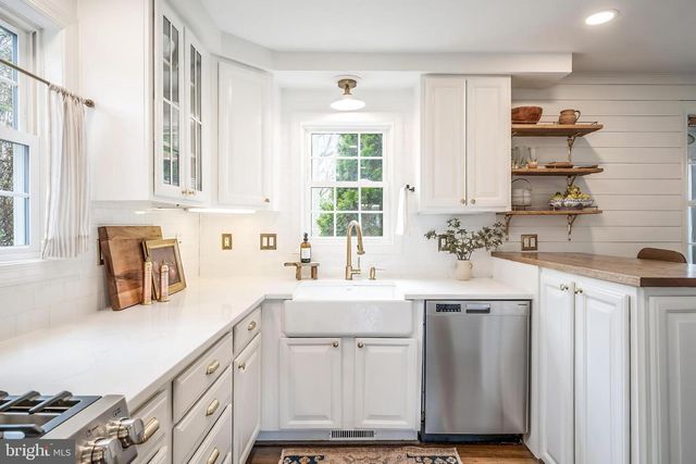 5723 4TH ST S, Arlington, VA 22204