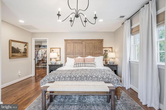 5723 4TH ST S, Arlington, VA 22204