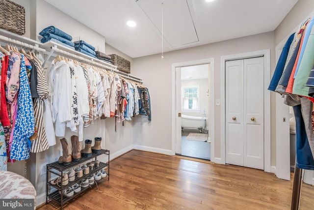 5723 4TH ST S, Arlington, VA 22204