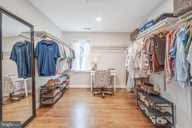 5723 4TH ST S, Arlington, VA 22204