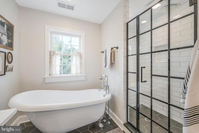 5723 4TH ST S, Arlington, VA 22204