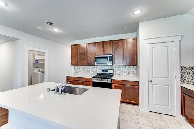 40541 Mostyn Lake Drive, Magnolia, TX 77354